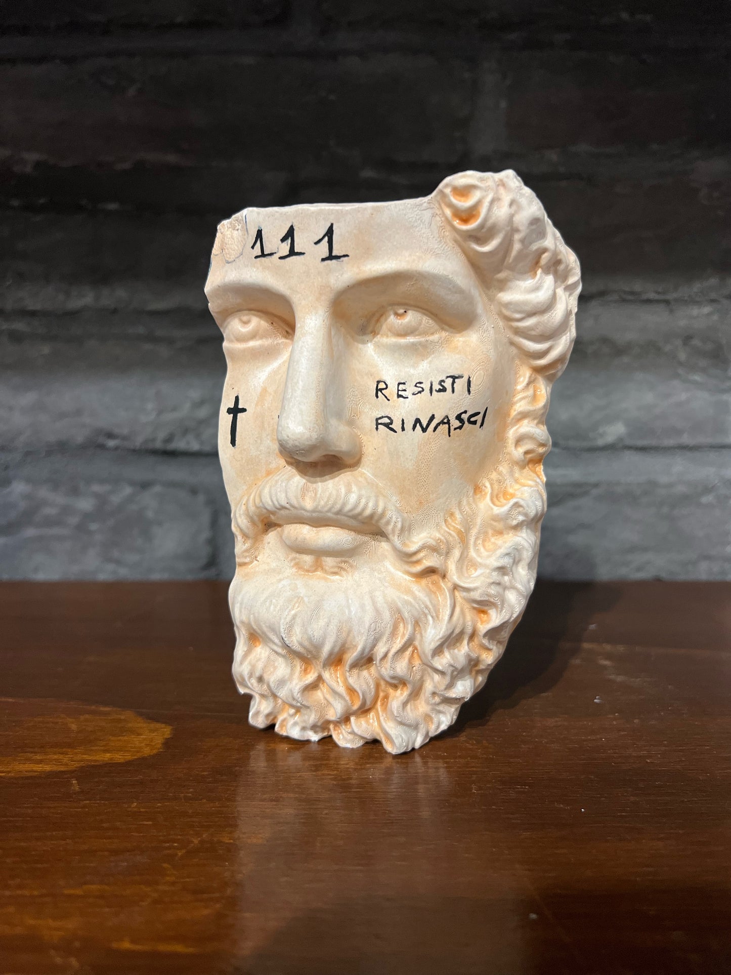 Marco Aurelio, resisti rinasci