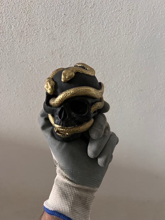 Skull snake golden